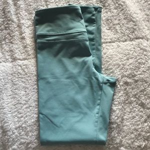 Active High-Rise Leggings